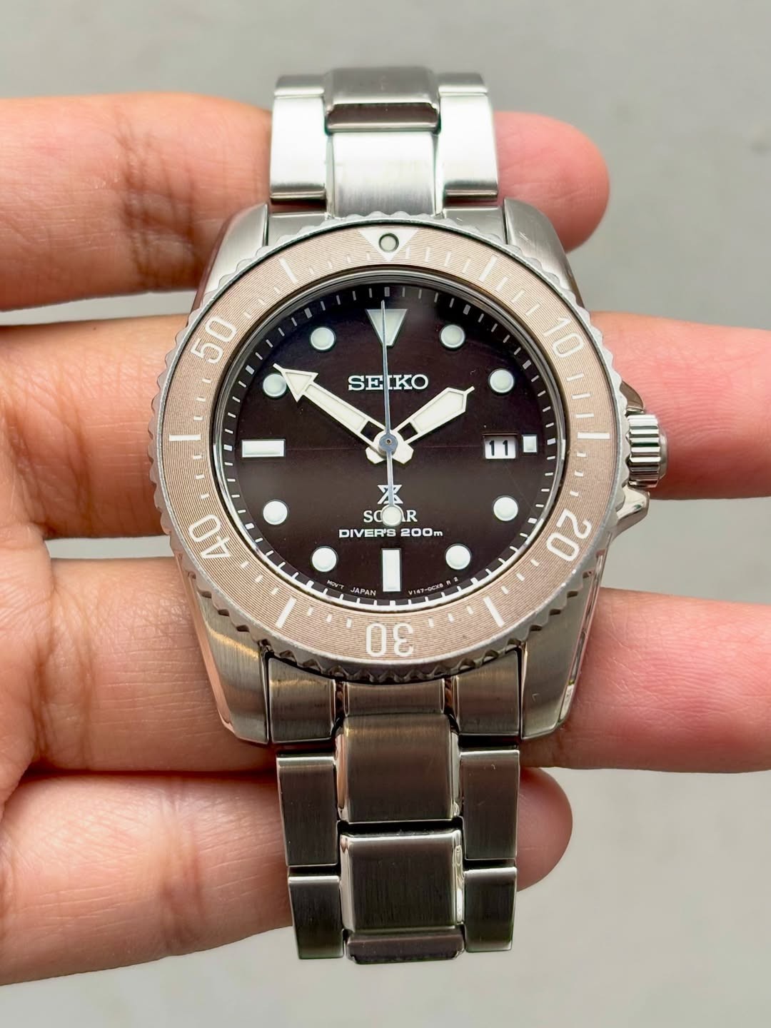 Rare Seiko Prospex SNE571P1 Solar Divers Dark Brown Dial Date Sport Watch Men image 4