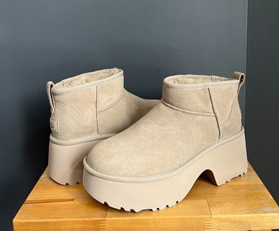 Ugg Women Mustard Seed Classic Ultra Mini New Heights Platform Boot US 9 NWOB