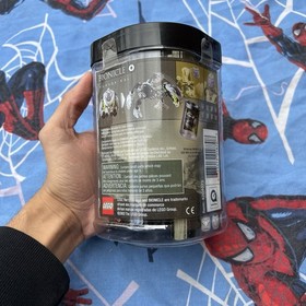 100% complete LEGO BIONICLE: Bohrok - Kal Nuhvok - Kal (8573) w/ krana and band