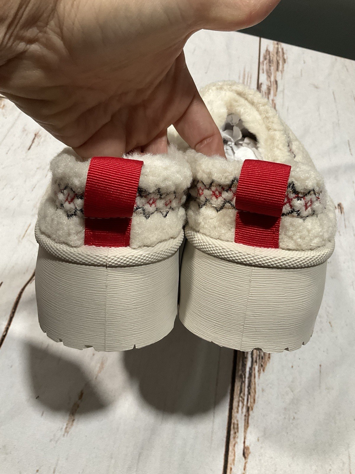 SAOLA PANTOFOLE SLIP ON NUOVE SENZA ETICHETTE PAZZLE SUOLA PLATFORM FODERA PELLICCIA SINTETICA STIVALETTI NUDI CREMA