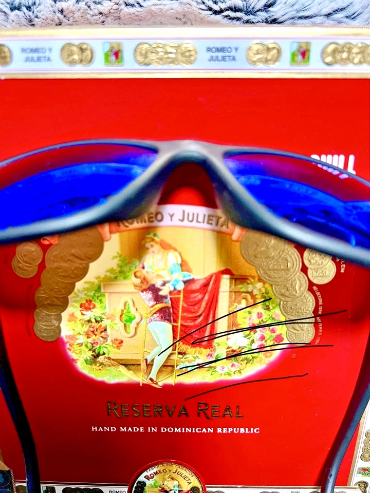 电动 SWINGARM 太阳镜哑光黑色 OHM 灰色蓝色镀铬镜片意大利制造 — 第 2/4 张图片