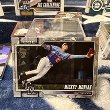 Topps 2026 Series One Mickey Moniak Diamante #195 Colorado Rockies 