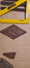 scolpito a mano     in legno massello  fregio antico decorazione vintage mobile
