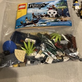 LEGO 70411 Pirates: Treasure Island (2015) 99% COMPLETE with Box & Instructions