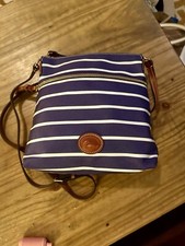 Dooney And Bourke Women's Handbag