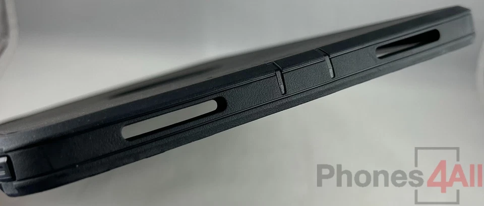 OtterBox Defender PRO (Screenless) w/ Stand iPad Air 4th/5th Gen-Black - Image 2 of 4