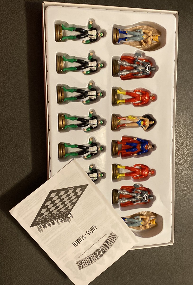 SUPER HEROES CHESS SCHACH スーパーヒーローズ チェス SUPER HEROES CHESS SCHACH スーパーヒーローズ チェス