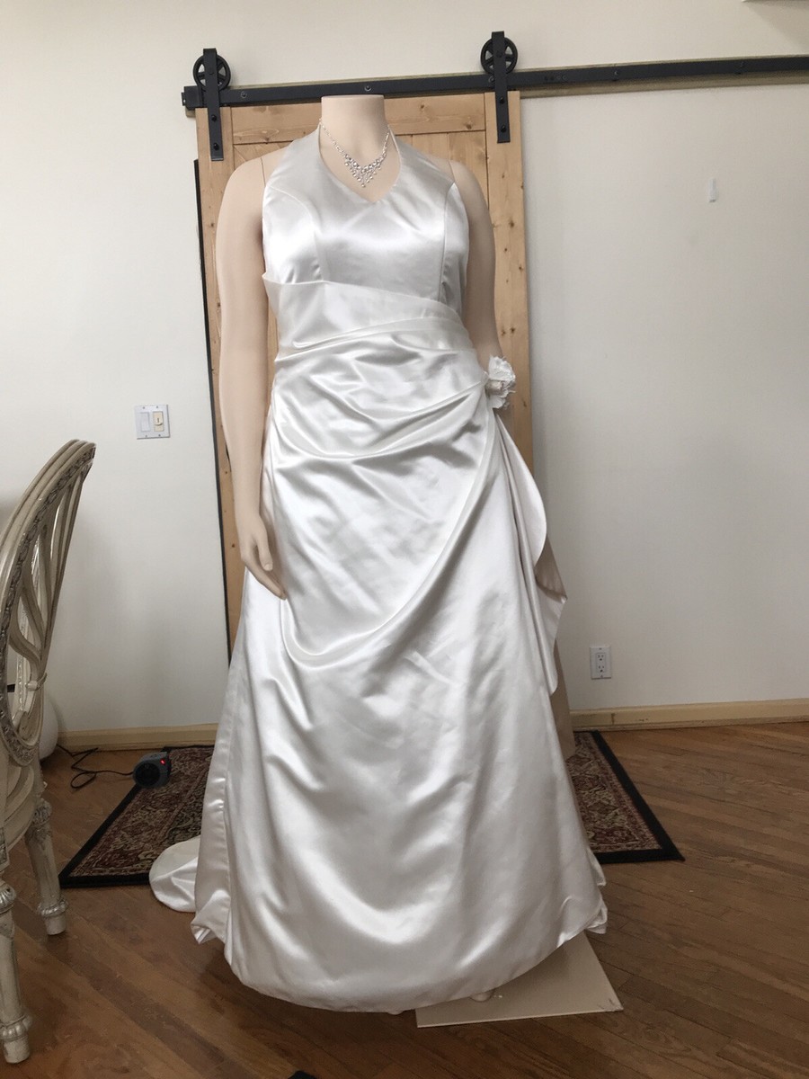 DAVID'S BRIDAL Ivory Champagne Halter Wedding Dress Plus Sz 20W Preowned