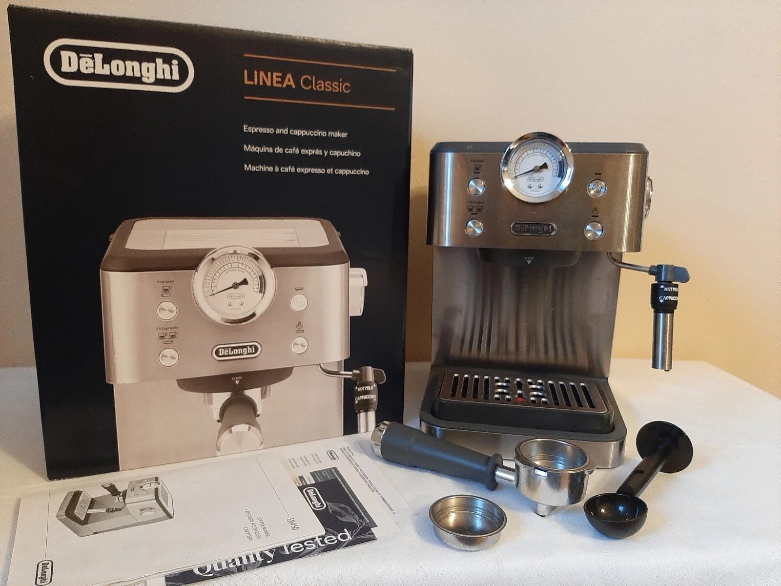 Delonghi EM450 Linea Classic Espresso Machine Stainless Steel - FOR PARTS ONLY
Opens in a new window