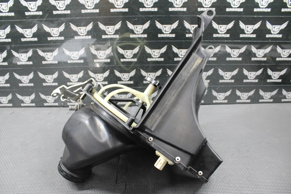 2010 2011 HONDA CRF250R OEM AIRBOX AIR CLEANER FILTER BOX INTAKE BOOT CAGE - Image 4 of 4