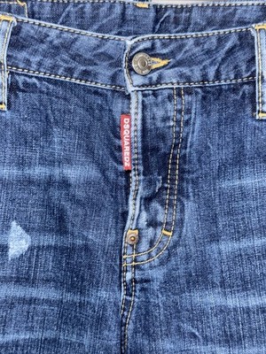 DSQUARED2 Cool Girl Cropped Jean in Lightly Distressed Dark Blue
