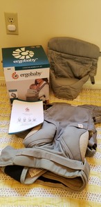 ergobaby 360 bundle of joy infant carrier