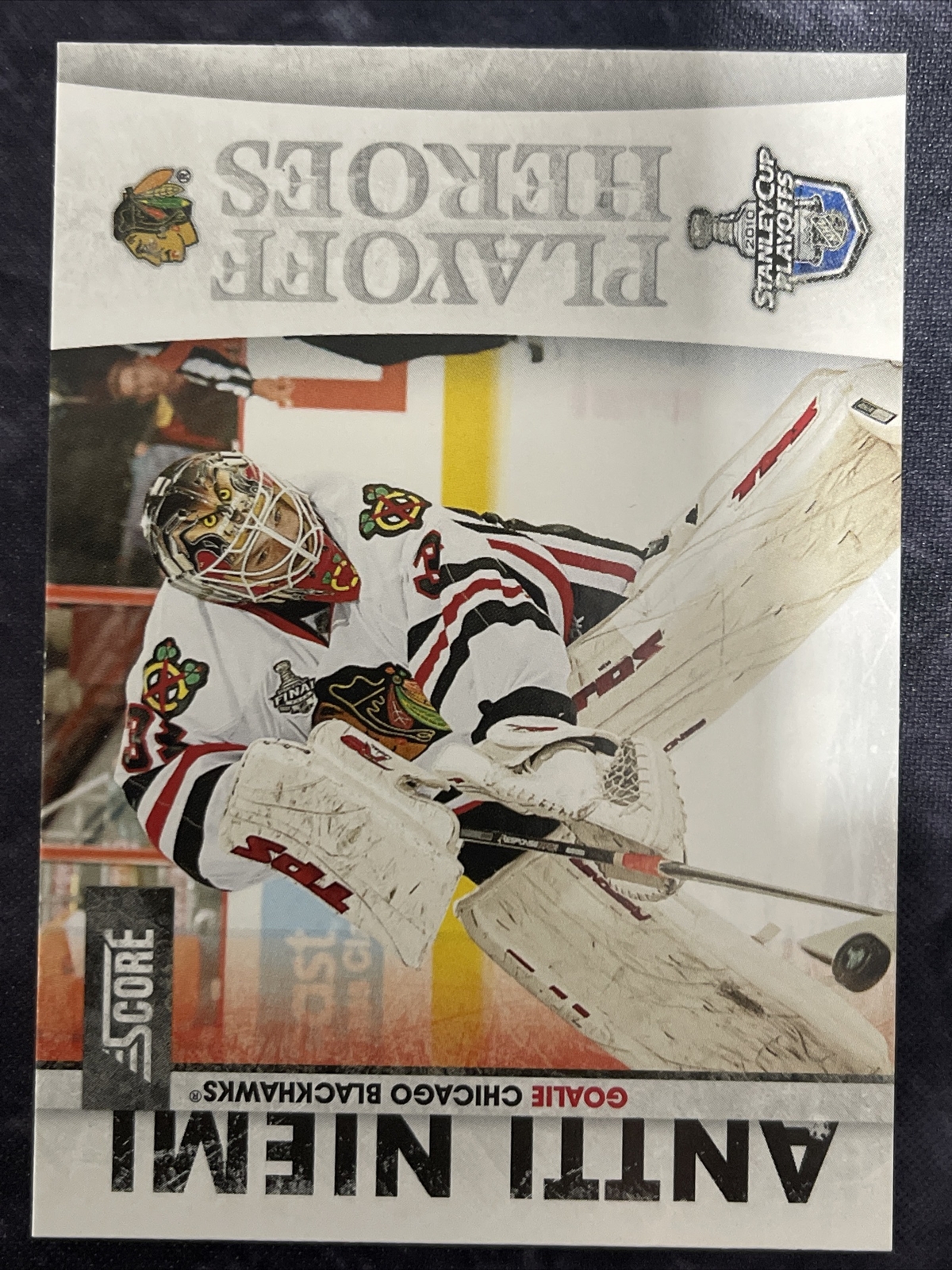 2010-11 Score Playoff Heroes 9 Antti Niemi Chicago Blackhawks
