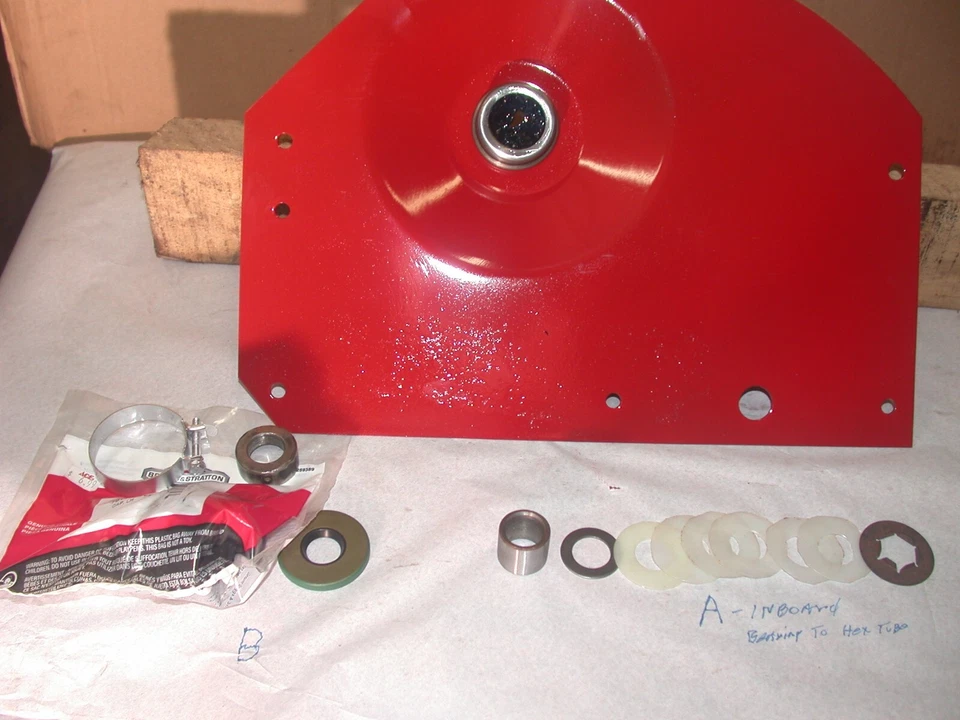 Motor trasero pargo piloto.  Guardabarros izquierdo 7037958.  kit reacondicionado, bota, precinto. Foto 4 de 4