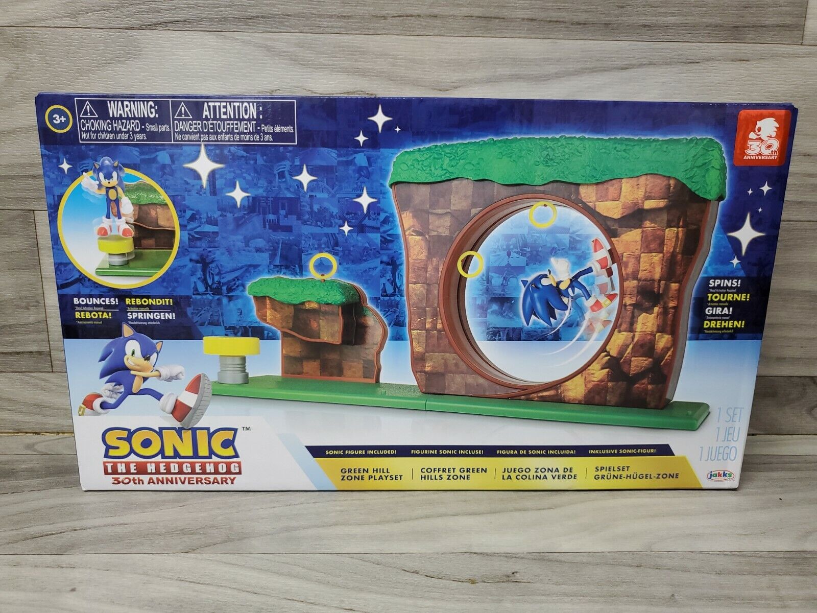 Sonic The Hedgehog Green Hill Zone Playset with 2.5 Sonic Action Figure  New