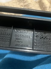 30779101 GRILLE PARE-CHOC gauche pour VOLVO V50 2.0 D 2004 3878245 EUR 21,40 - FR