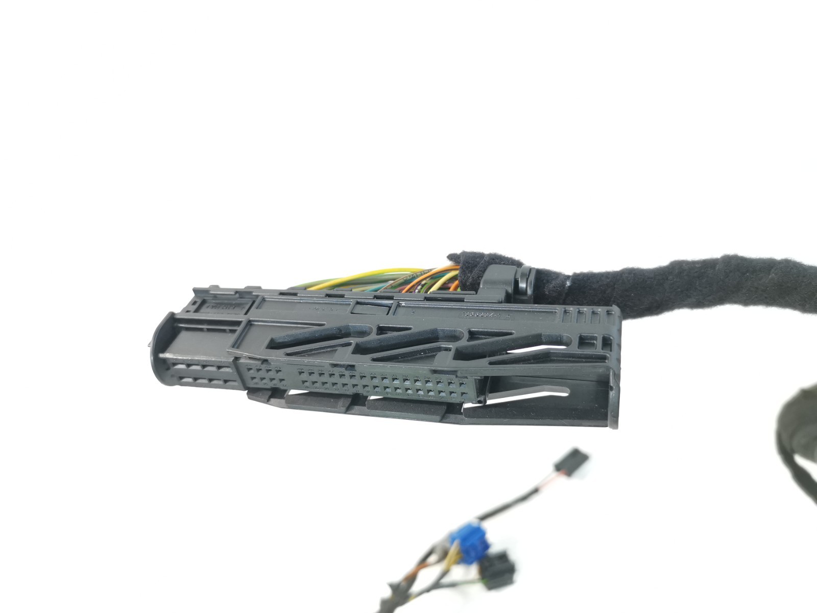 Maserati Levante 2017 Rear Fuse box P/N 670037961