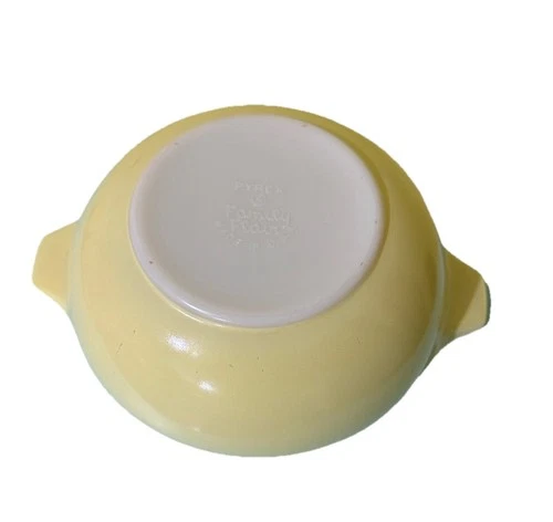 Super Rare PYREX Family Flair Yellow Petal Bowl