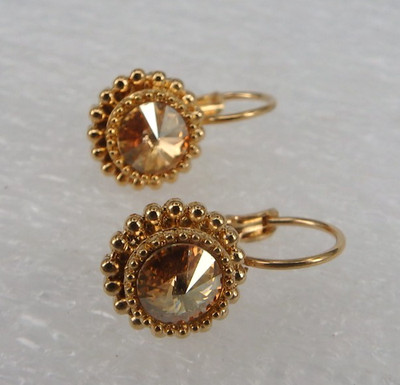 Neugablonz: Paar wunderschöne Vintage Ohrringe Swarovski Elements (127260)