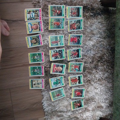 1976/77 Topps Kaugummi blaue Rückseite Fußballkarte Liverpool X 15 QPR X 6