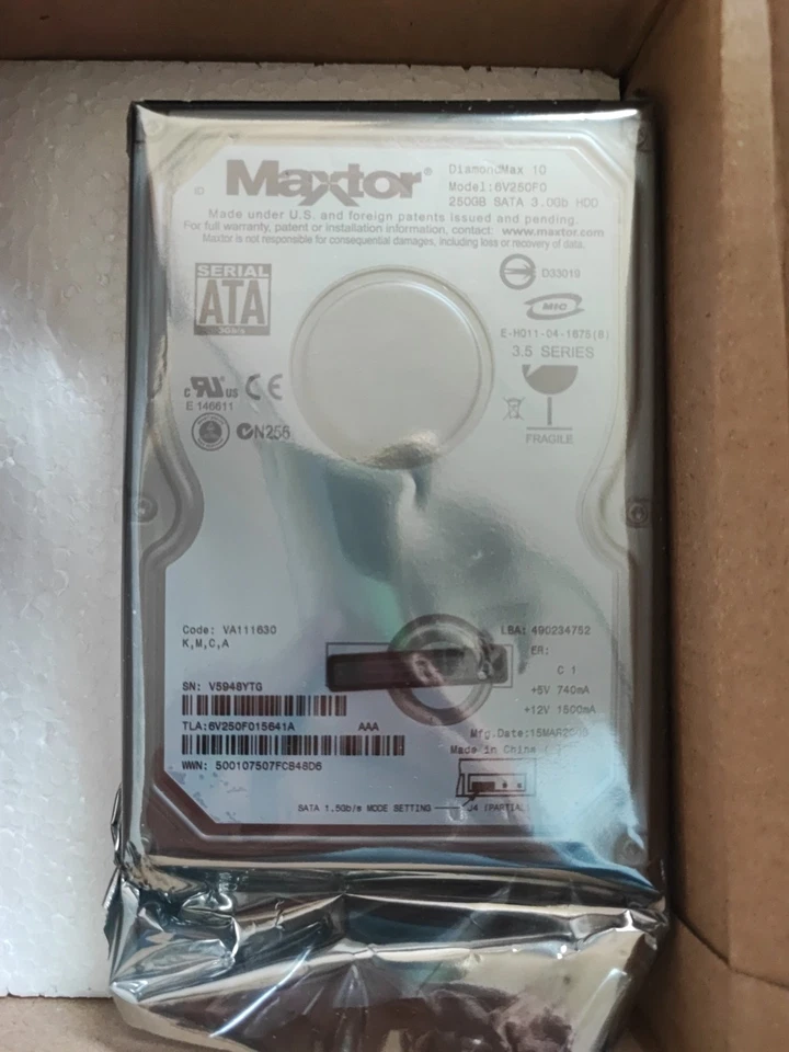 Maxtor DiamondMax 10 SATA 3.0Gb Model: 6V250F0 3.5 Series  New Open Box - Image 4 of 4