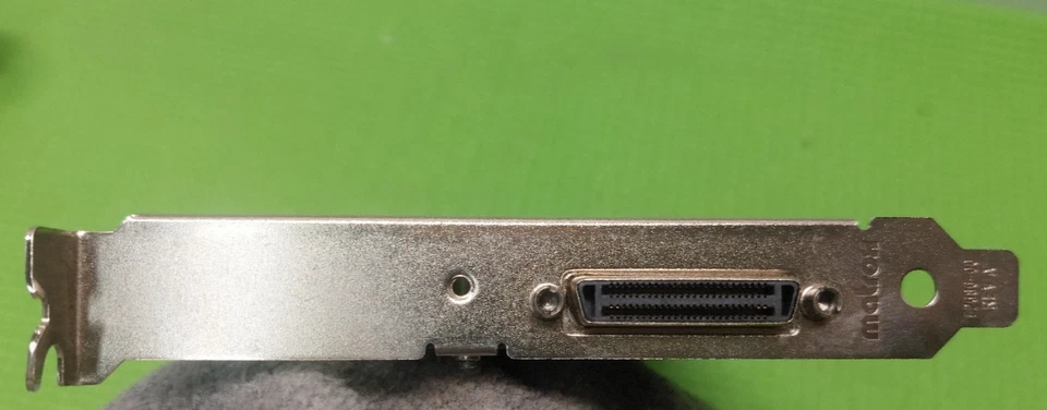 Matrox M9140-E512LAF 512MB PCIe x16 Quad Monitor PowerDesk Video Card - Image 4 of 4