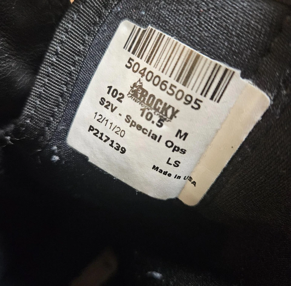 Botas tácticas militares impermeables aisladas Rocky S2V combate Vibram para hombre 10,5 M Foto 3 de 4