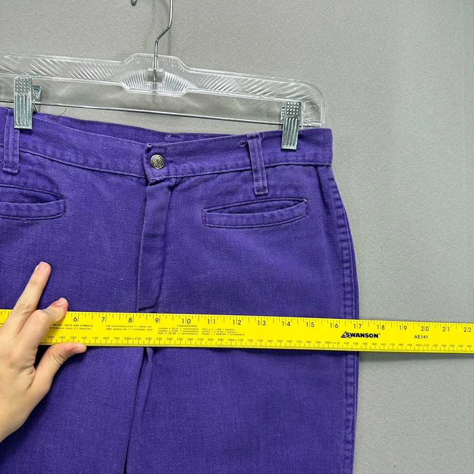 Pantalones de mezclilla vintage años 70 Big Bell cintura alta Sears JR Bazaar 28" W púrpura Foto 4 de 4