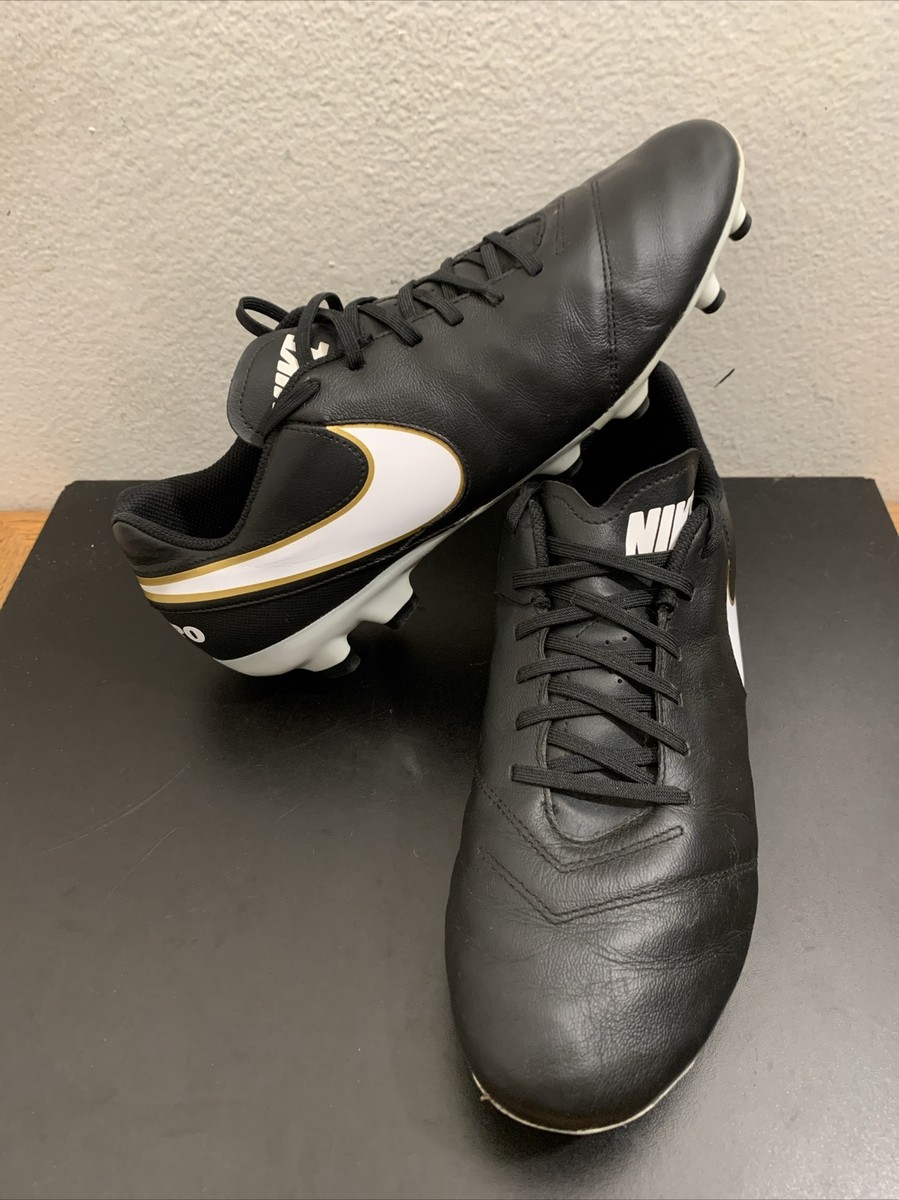 Nike Tiempo Genio II Men Size 11.5 Leather FG Soccer Cleats