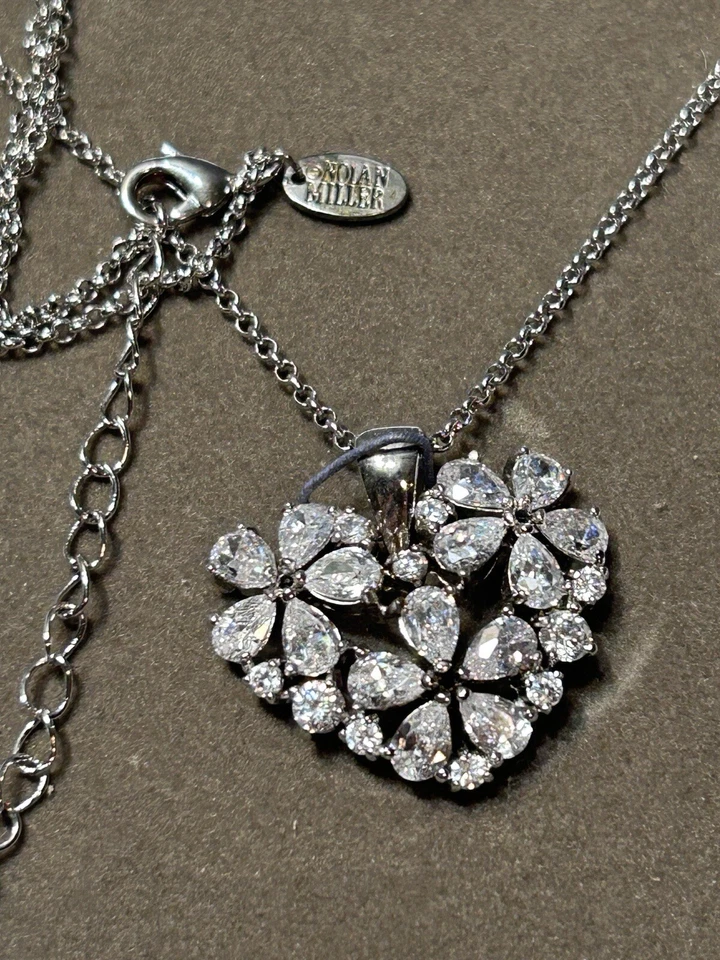 Vintage Nolan Miller True Love Pendant 2007 Glamour Collection. - Изображение 3 из 4