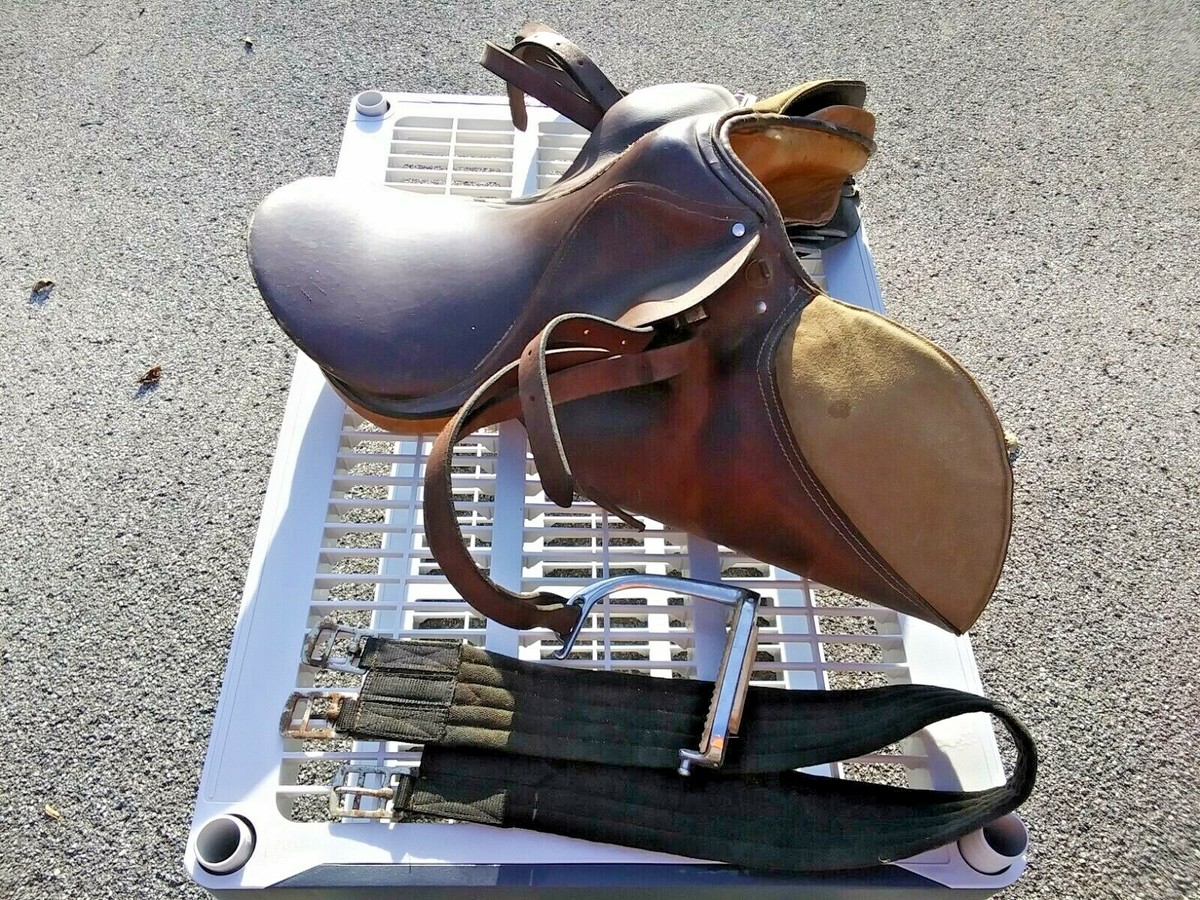 Jeereal Wide Body English Stirrup Leathers - Full-Grain Leather With Nylon Insert, Adjustable For Equestrian Riding