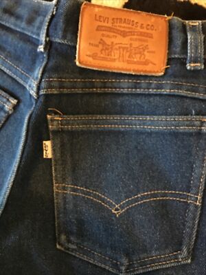 1980's Levi's 573 White tab Stretch Jeans High Waisted 12/28 1980's Levi's 573 White tab Stretch Jeans High Waisted 12/28