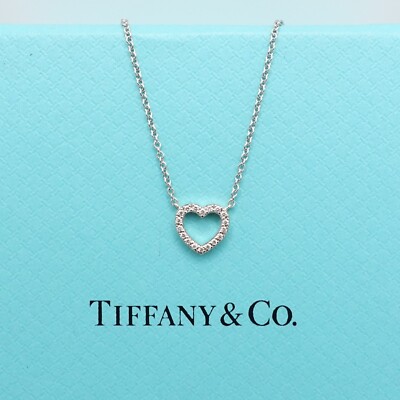 Tiffany & Co. メトロ ハート ネックレス Tiffany & Co. Metro 18K White Gold Diamond Heart Mini Pendant