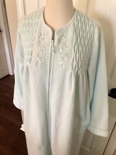 MISS ELAINE LONG ROBE FLEECE BOUCLE FULL ZIP SMOCKED HOUSECOAT Sz S BLUE LOUNGE
