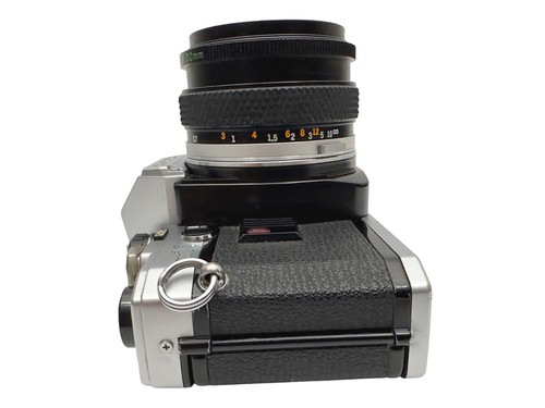 Olympus OM10 35mm SLR Camera w/ 50mm f/1.8 Lens Made in Japan Working - Picture 6 of 13