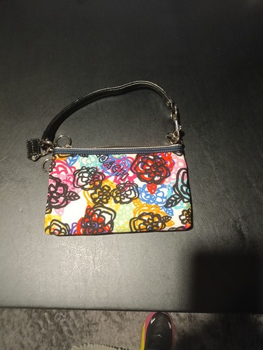 Coach Poppy Graffiti Blossom Wrist Wallet - Bild 4 von 5