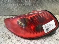 Rückleuchte links  Peugeot 206 Schrägheck  Heckleuchte links 684291