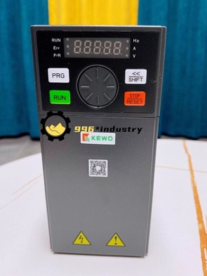1PC NEW AD300-2S0.75GB 220V 0.75KW Frequency converter heavy load vector type