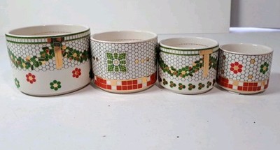 Anthropologie Festive Bistro Tile Measuring Cups Set Of 4