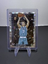 Topps 2025-26 Kon Knueppel RC Diamante #204 Charlotte Hornets Basketball