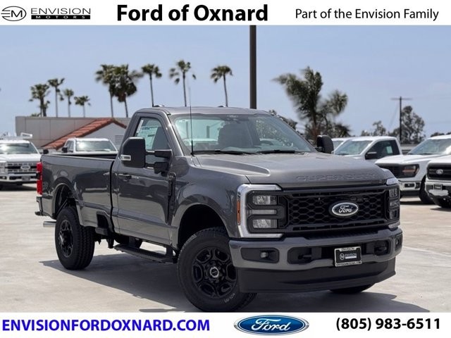 2025 Ford F-350 Super Duty XL