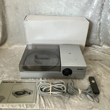 Rollei P37E 35mm Autofocus Carousel Slide Projector, Case, Remote