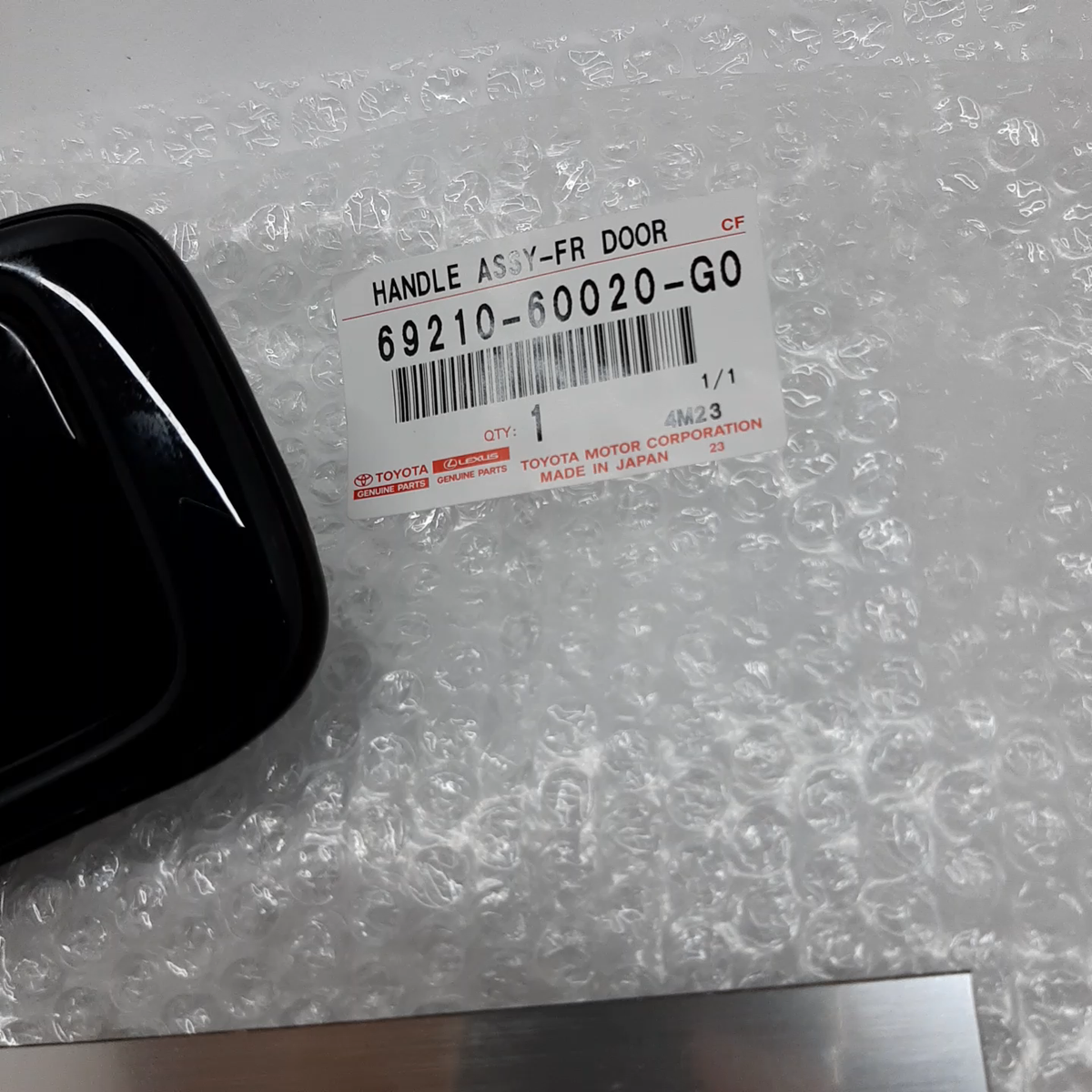 TOYOTA OEM LAND CRUISER F/Door Outside Handle RH 69210-60020-G0