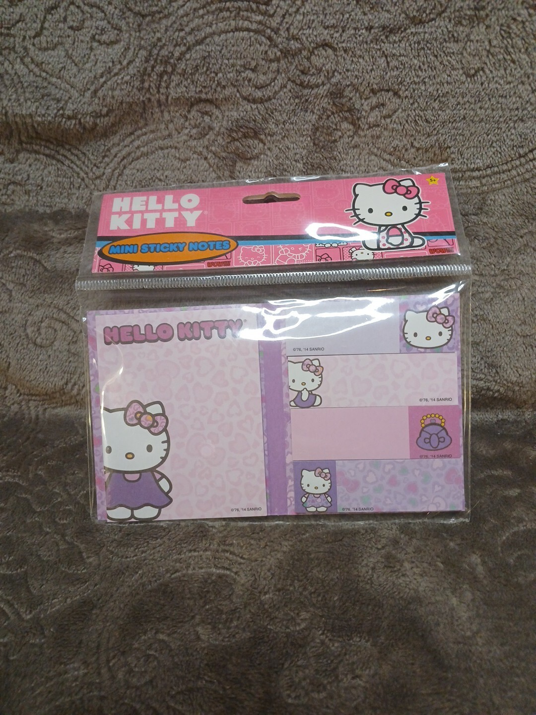 Hello Kitty Mini Sticky Notes Booklet Set New 2014 Sealed-image