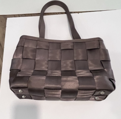 HARVEYS SEATBELT BAG BROWN MEDIUM ZIP TOTE BAG IN EXCELLENT CONDITION