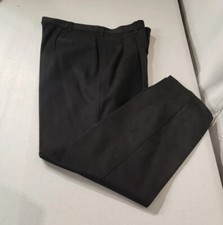 Sz 38 x 32 Farah Men's Black Chino Pants. Pleated front, Straight Leg Preowned