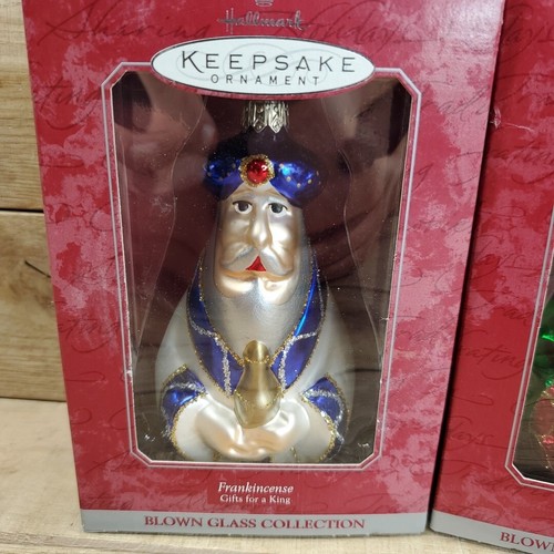 Hallmark Keepsake Ornament 1998 Gold, Frankincense & Myrrh ~ set of 3 ** - Picture 3 of 7