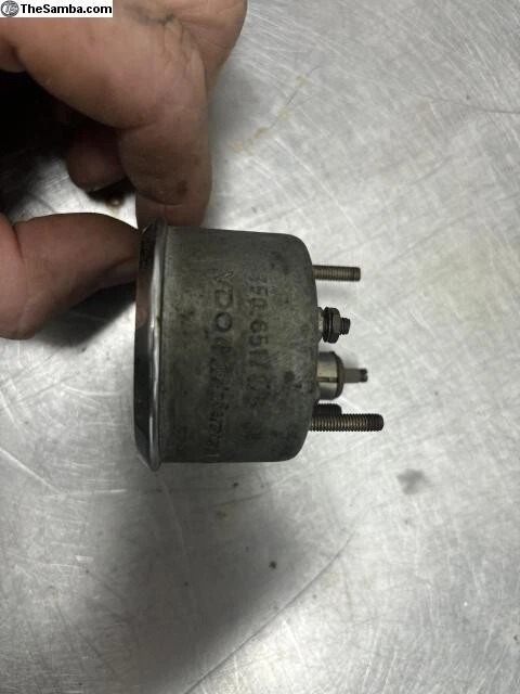 PORSCHE VDO Oil Pressure Gauge 356, 912 VDO Oil Pressure Gauge PSI 12V 356/912 P Foto 2 de 3