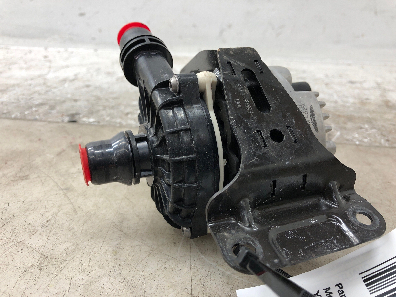 2019-2023 ASTON MARTIN VANTAGE ELECTRIC AUXILIARY COOLANT PUMP HY53-8B590-AC OEM