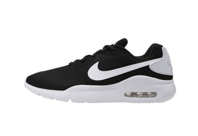 Size 11.5 - Nike Air Max Oketo Black 